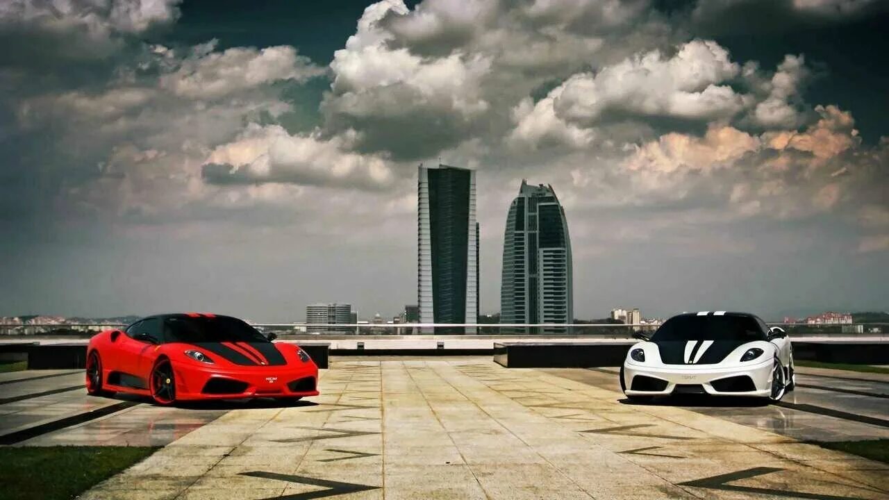 машина на фоне города. машина на заднем фоне. гоночный ламборджини феррари. фоны с машинами видео. машина на скорости.