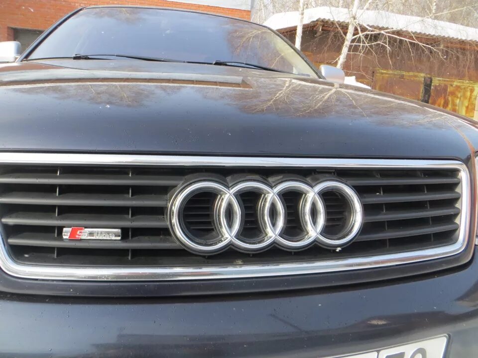 Решетка а6 с5. Решетки радиатора Audi a6 c5. Решетка передняя Ауди 100 s4. Решетка Ауди а6с5 кватро. Ауди 100 s line.