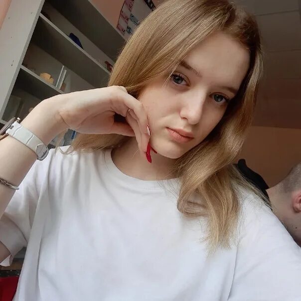 Олю слили