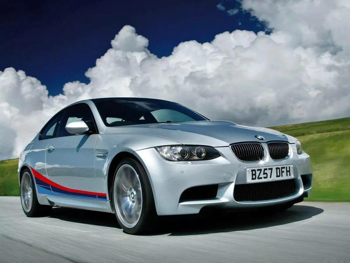 Автомобиль bmw 3. Машина BMW m3. Машина BMW 3. БМВ m3 купе. BMW m3 uk.