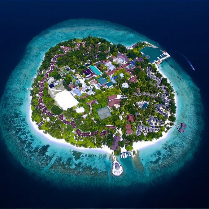 Остров Курумба Мальдивы. Bandos Island Resort Мальдивы. Bandos Maldives карта острова. Kurumba Maldives 5 Мальдивы. Bandos island