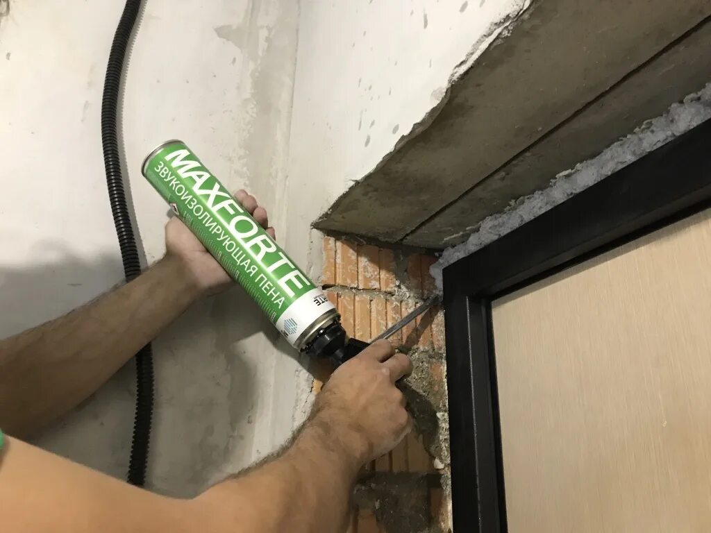 Какую монтажную пену использовать