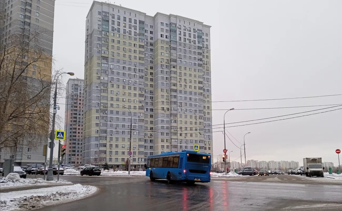 Перекресток адмирала лазарева. Москва, улица Адмирала Лазарева, 63. Улица Адмирала Лазарева дом 55. Липецк улица Адмирала Лазарева 12. Ул Адмирала Лазарева 72.