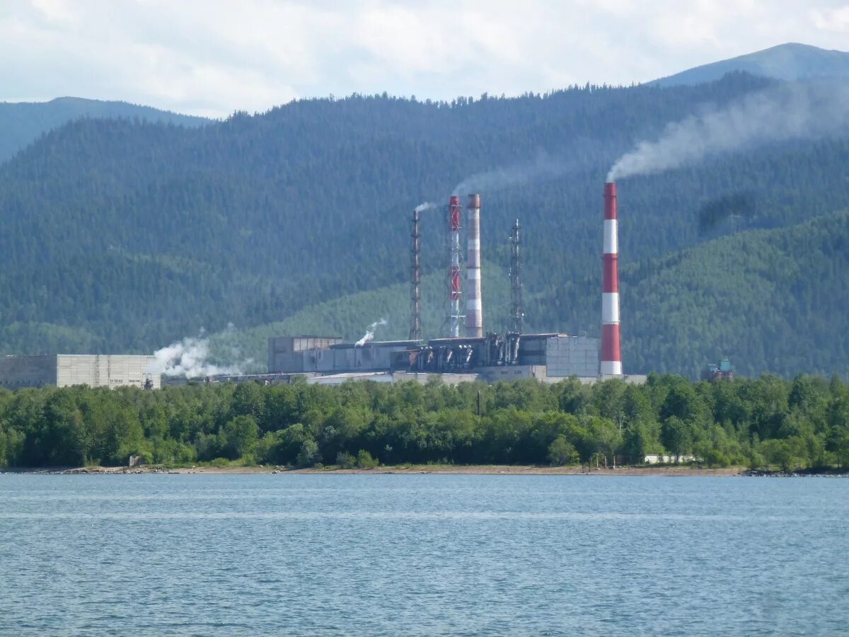 байкальский целлюлозно-бумажный комбинат (байкальский цбк, бцбк). байкал озеро целлюлозно бумажный комбинат. целлюлозно-бумажный комбинат на байкале. целлюлозный завод на байкале. целлюлозно-бумажный завод в байкальске.