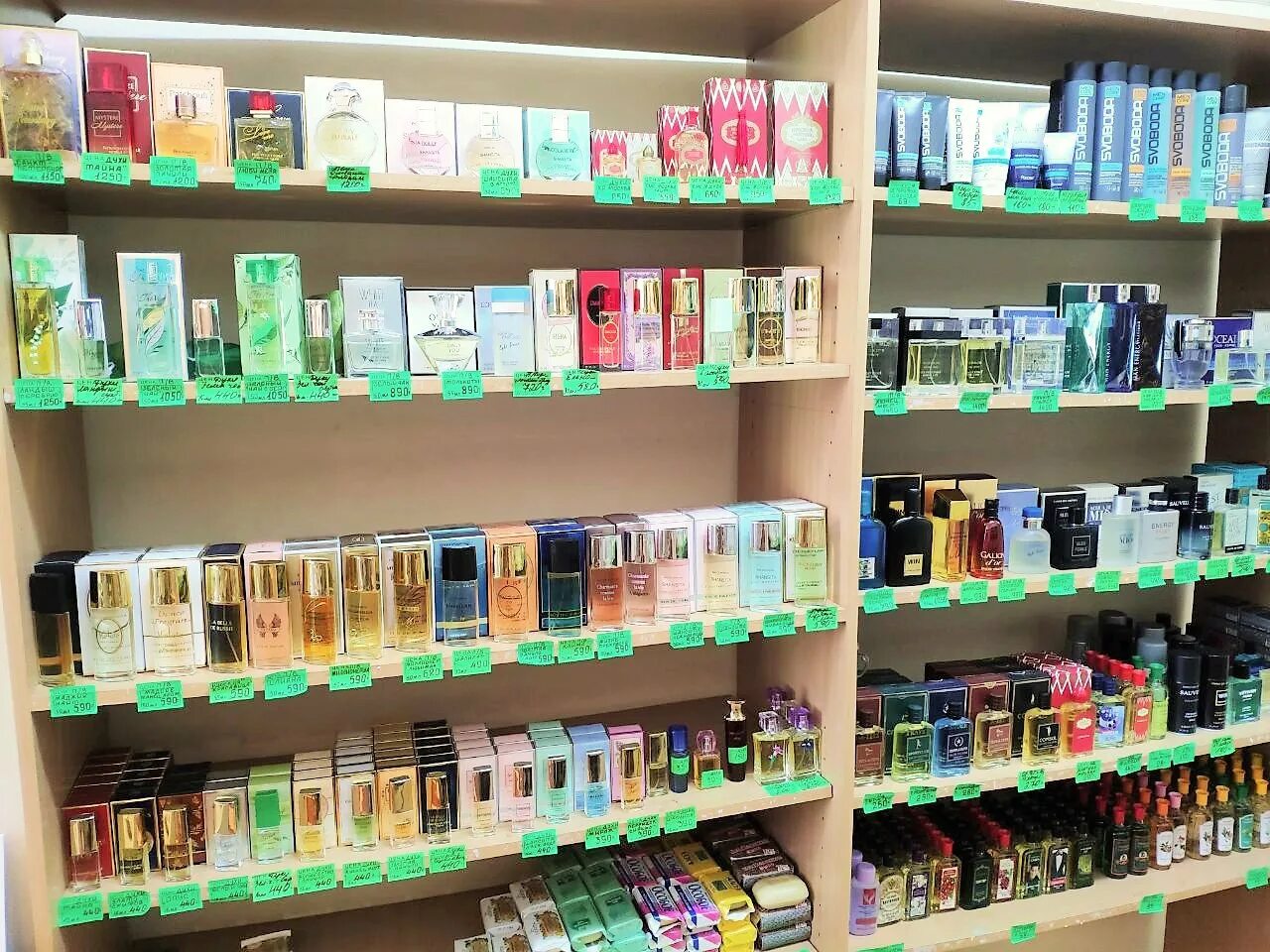 нишевая парфюмерия на разлив. парфюмерия калининград. магазин косметики в лето. парфюмерия калининград. эйфория калининград косметика.
