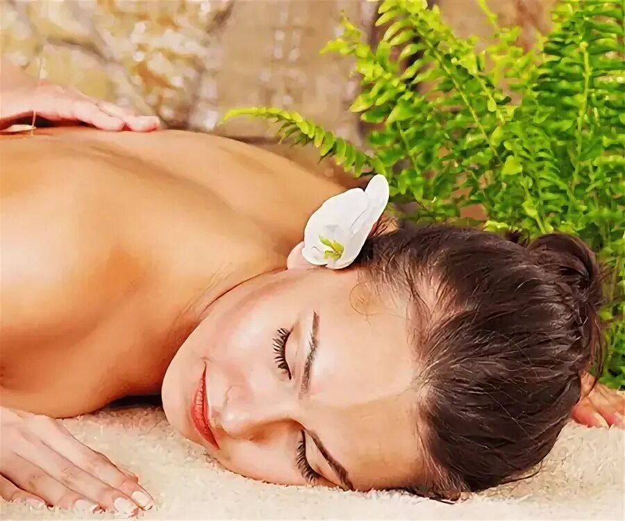 Массажистка. Фотосессия массажиста. Лечебный массаж в воронеже. Воронеж массаж девушки. Массажист воронеж.