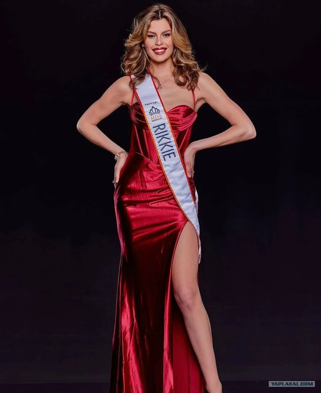Кто победил а больших девочках. Мисс Нидерланды 2023 Рикки Колле. Мисс Москва 2023 победительница. Мисс Нидерланды трансгендер.