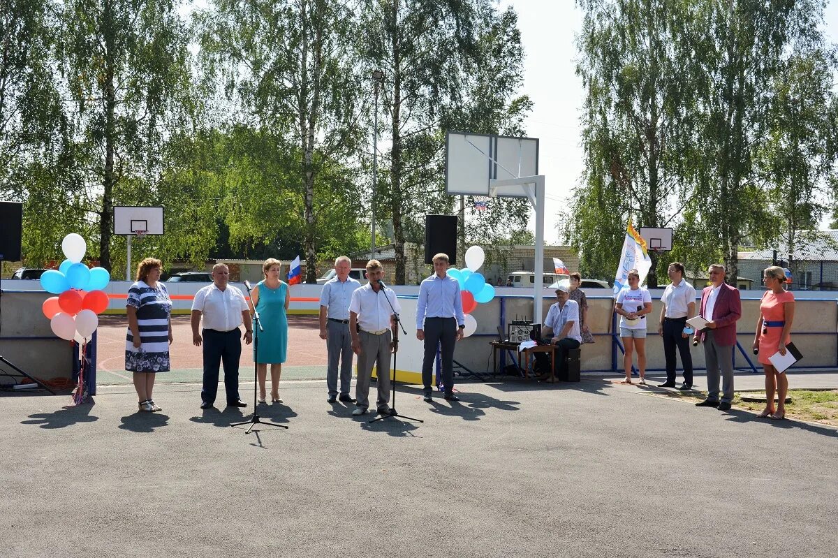 Погода молотицы муромский. Село Молотицы Муромского района Владимирской области. Спортивная площадка Молотицы. Молотицкая библиотека Муромский район. Молотицкая школа Муромский район Исаева.