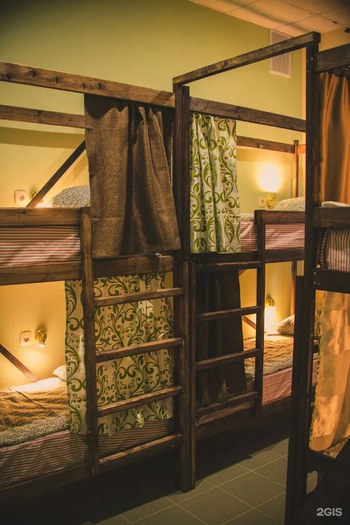 Хостел роща рязань. Хостел роща. Хостел на черновицкой. Хостел роща рязань. Рязань хостел "рязань".