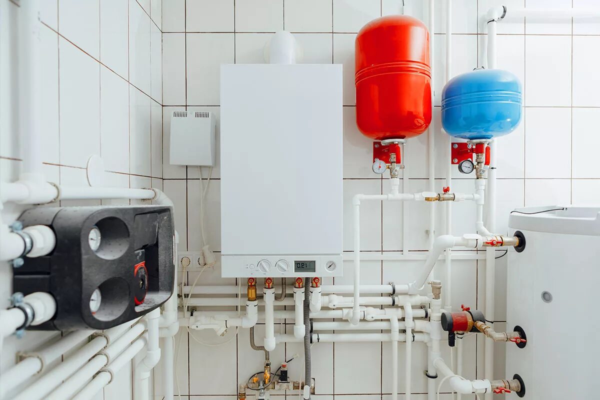 Отопление в частном доме котельная. Котельная в частном доме. Установка газового котла и отопление дома. Установка газового котла и отопление дома. Котельная в частном доме.