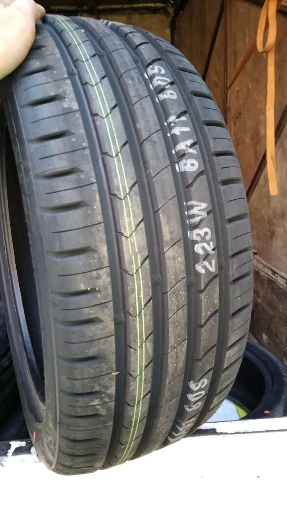 225 45 17 Кумхо hs52. Kumho Ecsta hs51. Kumho Ecsta 205/60 r16. Kumho Ecsta hs51 евромаркировка.