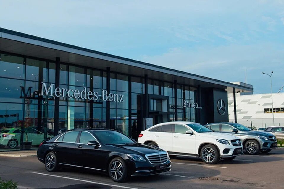 Mercedes benz санкт петербург дилер. Мерседес на пулковском шоссе. Олимп спб мерседес. Вагнер автоцентр спб. Звезда невы мерседес.