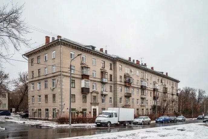 Тимирязева 8 казань. Октябрьская 8 казань. Сталинка планировка 4 комнатная. Тимирязева, 8а. Тимирязева 8 казань соцзащита.