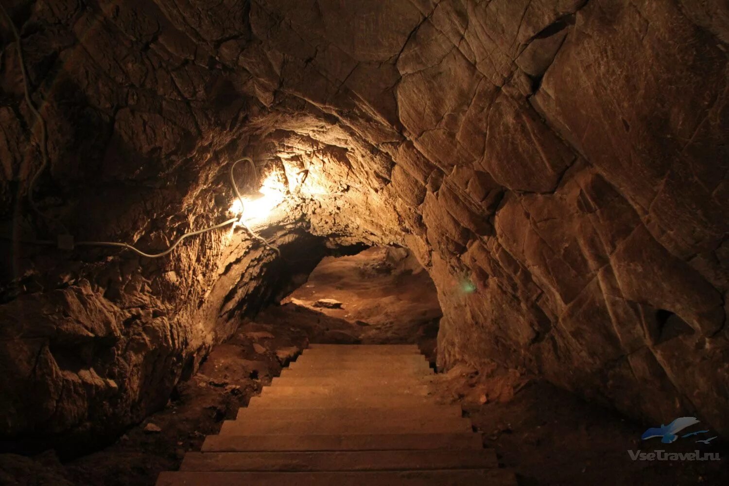 Бирюзовая катунь тавдинские пещеры. Тавдинские (талдинские) пещеры. Тавдинские пещеры. Тавдинские пещеры. Большая тавдинская пещера горный алтай.