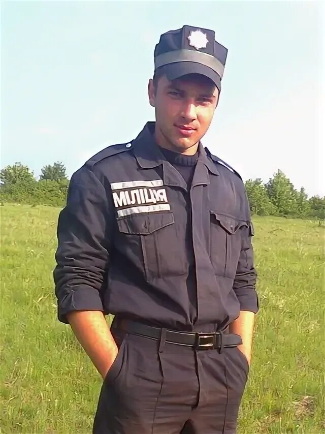 Андрий дрозда. Андрій дрозда фото.