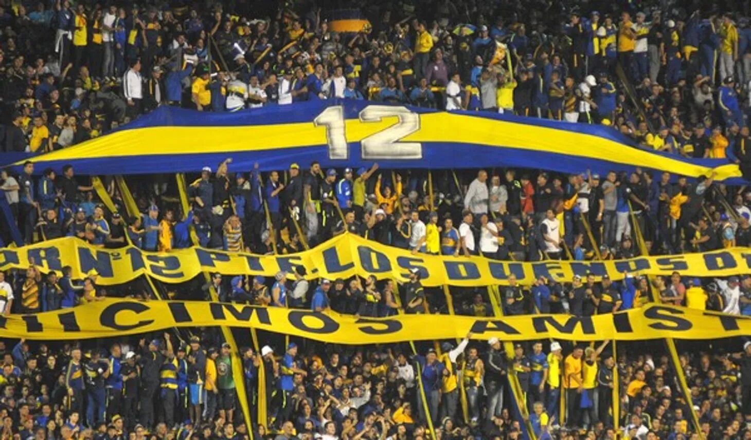Boca juniors diego maradona. Boca juniors форма 2022. Бока хуниорс. Обои бока хуниорс. Boca juniors футбольный клуб.