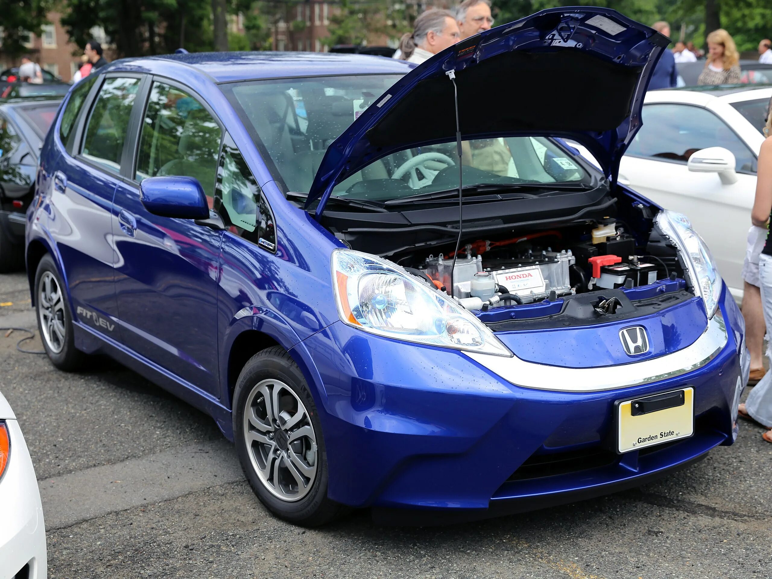 Что значит honda. Honda Fit ev. Honda Fit 2009. Honda Fit электрокар. Honda Fit Electric.