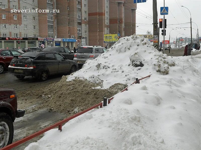 Вдоль улиц громоздятся горы не растаявшего. Вдоль улиц громоздятся горы не растаявшего. Демонтаж планета красноярск красраб фото на 24. 22. Вдоль улиц громоздятся горы не растаявшего.