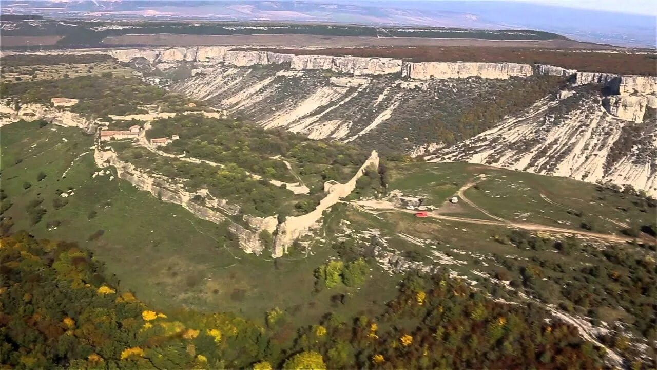 Бахчисарайского видео. Аэродром в Бахчисарае. Рудник Бахчисарай. Пентагон Бахчисарай. Ханское кладбище Бахчисарай.