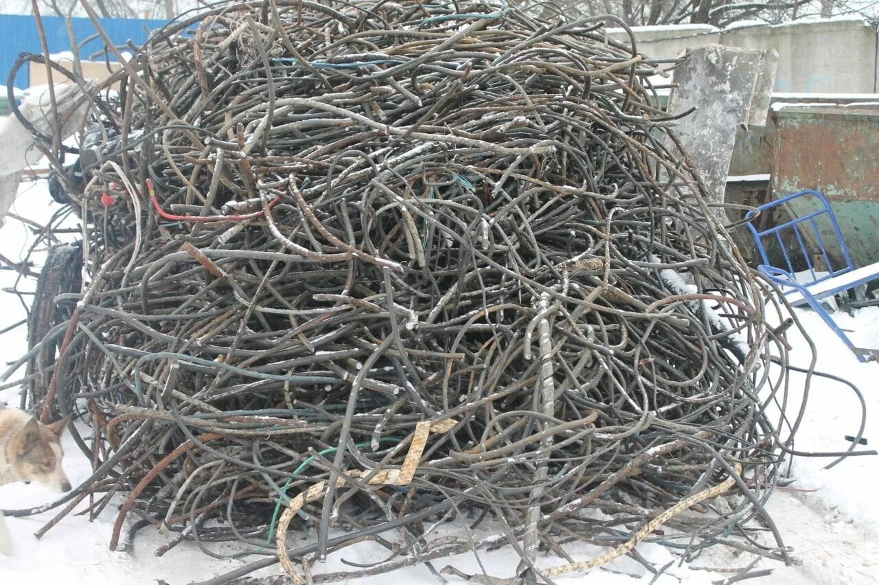 Лом алюминиевого кабеля (силовой в изоляции). Лом кабеля. Куда можно сдать провода. Лом меди (а-1-2, а-1-2а). Медь коппер.