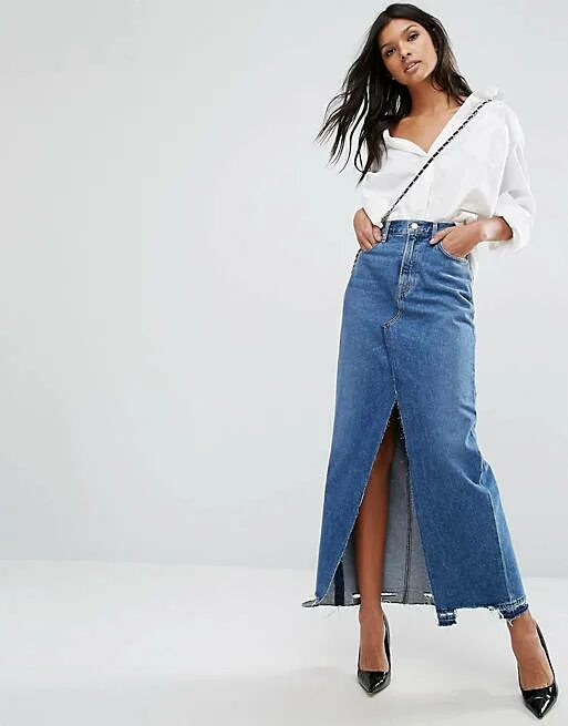 Длинная джинсовая юбка с разрезом. Джинсовая юбка с разрезом. Джинсовая юбка прямая длинная. Юбка джинсовая длинная с вырезом.