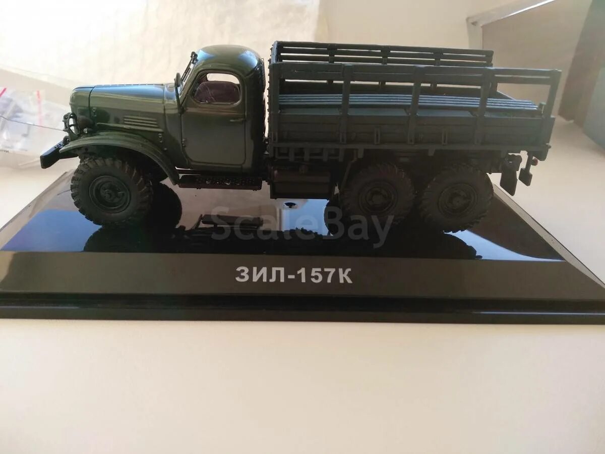 Dip models scalebay