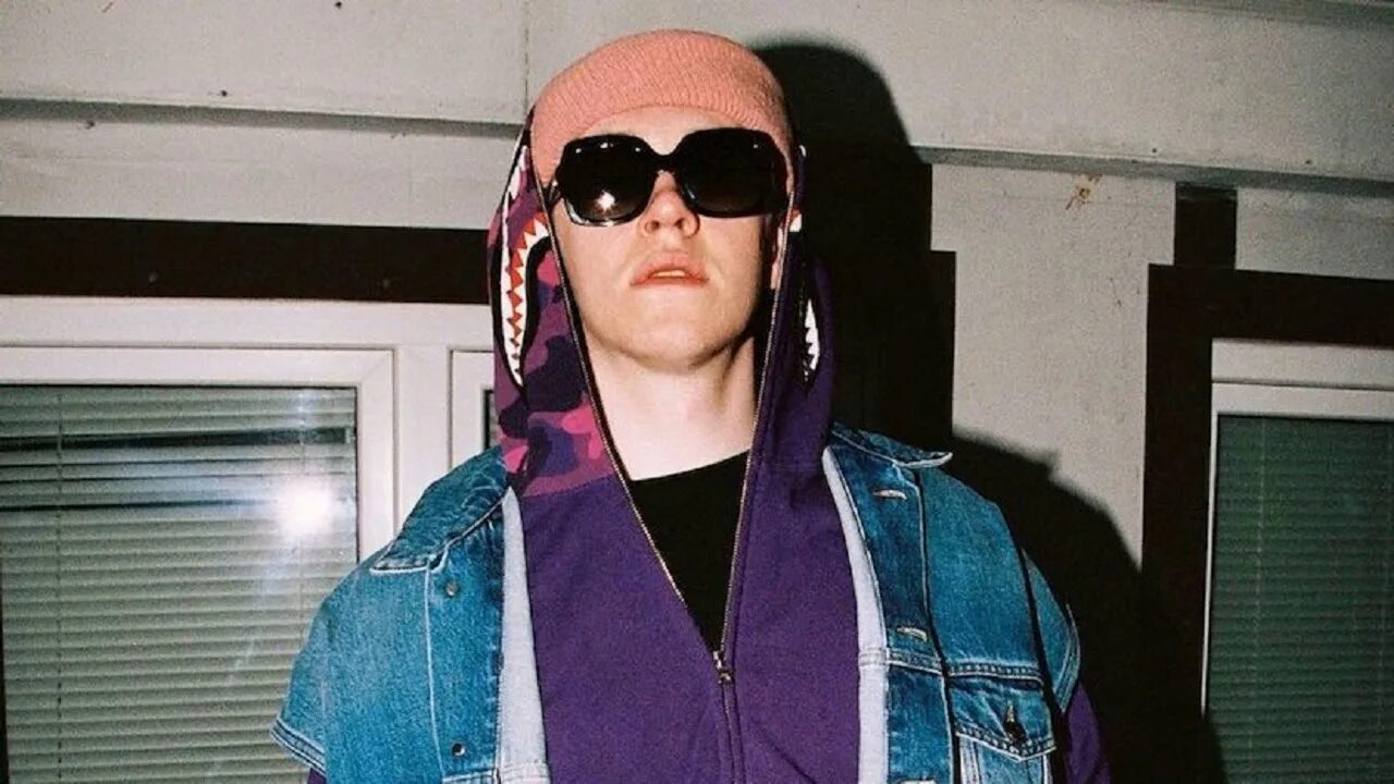 Big baby tape татуировки. Бригада биг бейби тейп. Биг бейби тейп trap luv. Биг бэби тейп. Биг бейби тейп surname.