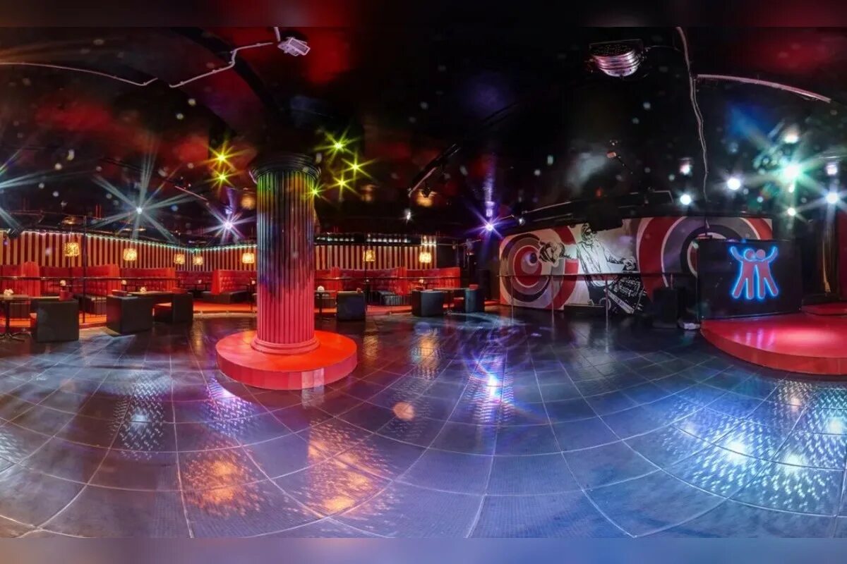 #новостироссии@club_friends_nd. Кафе душа. Разговорный клуб в школе. Клуб friends. Клуб друзей москва.
