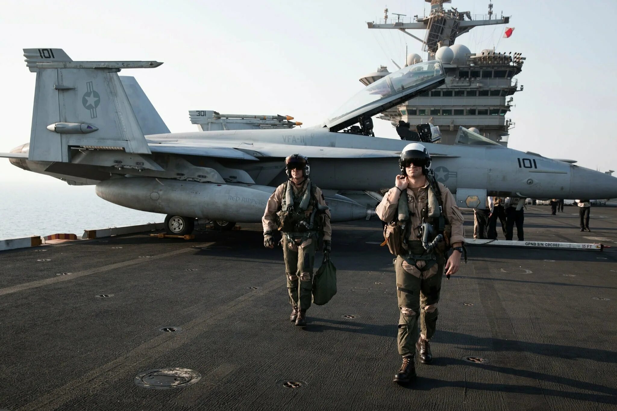 Пилот ввс сша. Пилоты вмс сша. navy ввс сша. летчики ввс сша.