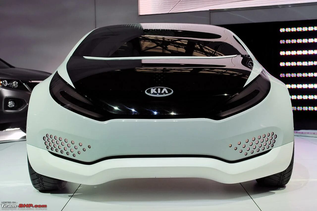 Kia ray Concept 2010. Kia ray 2022. Kia ray Hybrid. Kia электромобиль 2022.