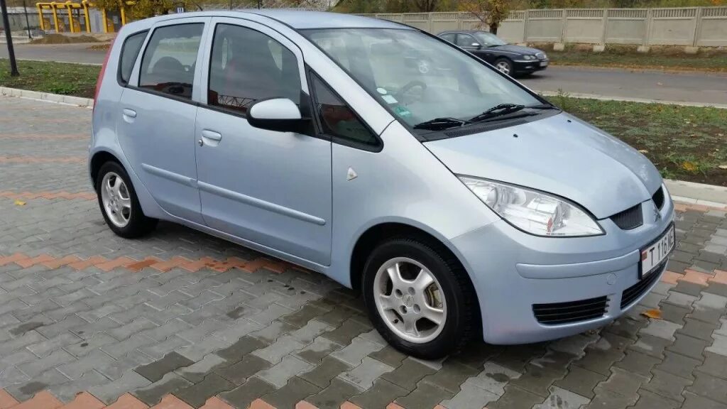 Mitsubishi colt 1. Митсубиси Кольт 1.3 2003. Мицубиси Кольт 2006. Mitsubishi Colt 1.3 2001. Mitsubishi Colt 2006.