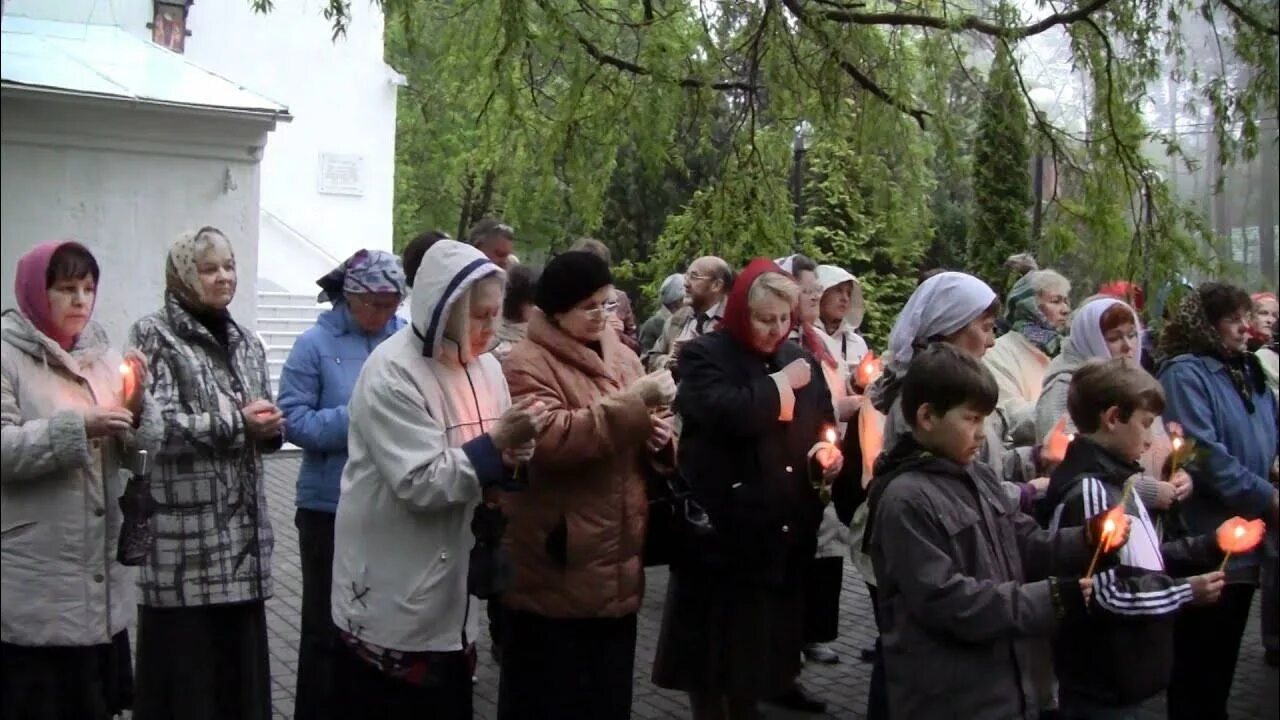 Самолет упавший на детский сад в 1972. Падение самолёта на детский сад в 1972 году в Светлогорске. Светлогорск детский сад катастрофа 1972. Светлогорск 1972. Светлогорск АН 24 детский сад.