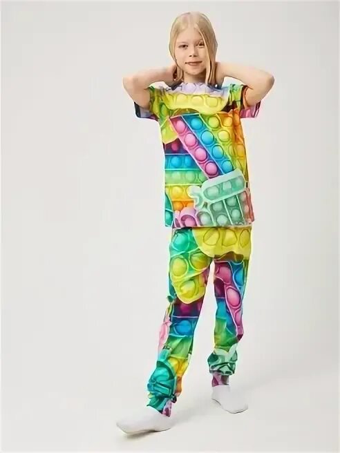 Девочка поп ит. Дети играют в поп ит. Девочка поп ит. Девочка с поп итом. Девочка с поп итом и маской анонимуса арт.