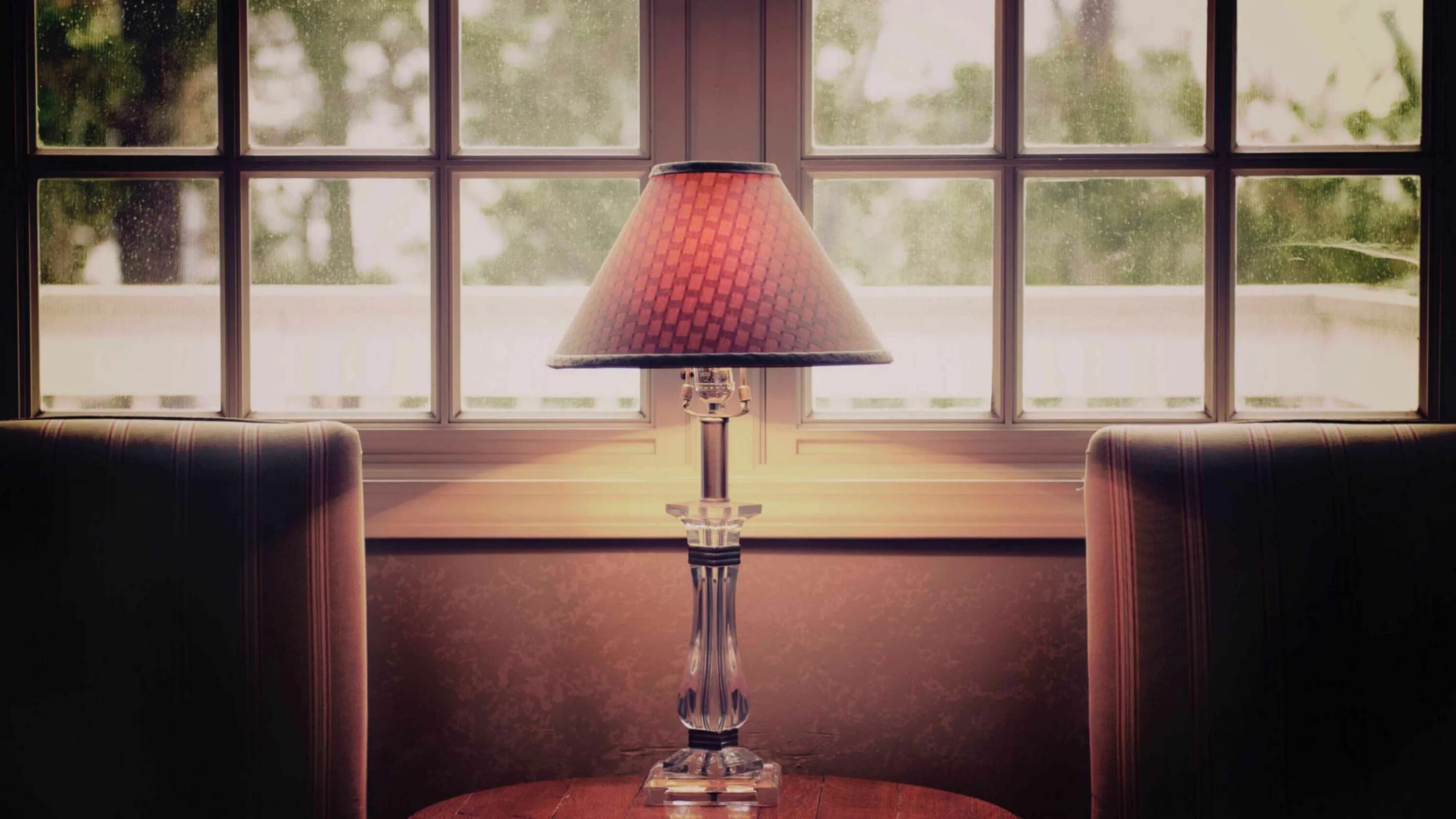 Lamp windows