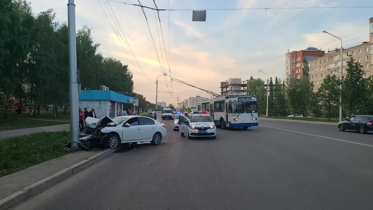 Авария в уфе вчера. БАШДТП Уфа вчера столкновение. БАШДТП Башкортостан вчерашний. БАШДТП ДТП Уфы и Башкирии за последние сутки.