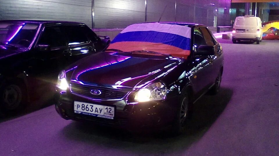 Приора с фсо и стробоскопами. Приора с мигалками. Приора с мигалками. Приора опер стробоскопы. Оперская приора с мигалками.