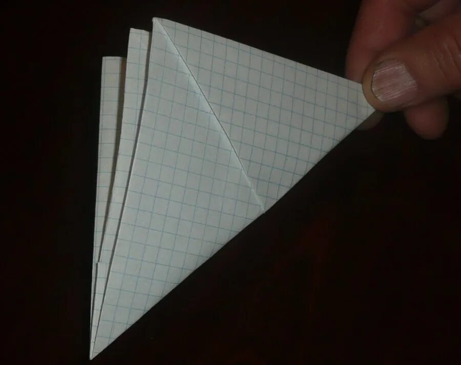 Поделки из тетрадного листа. Самолетик из тетрадного листа. Кораблик из тетрадного листа. Как делать из тетрадного листа. Оригами лодка.