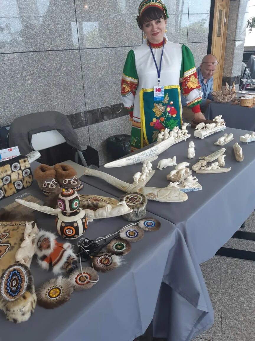 Модель из магадана. Мастера дальнего востока. Жизнь и учение мастеров дальнего востока. Жизнь и учение мастеров дальнего востока. Путешествие на восток книга.