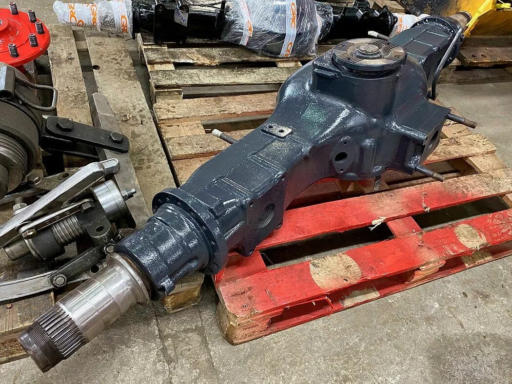 Ремонт чулков моста. Чулок заднего моста мерседес актрос. Хвостовик рено керакс. Ремонт чулка заднего моста газель. Чулок заднего моста мерседес 814.