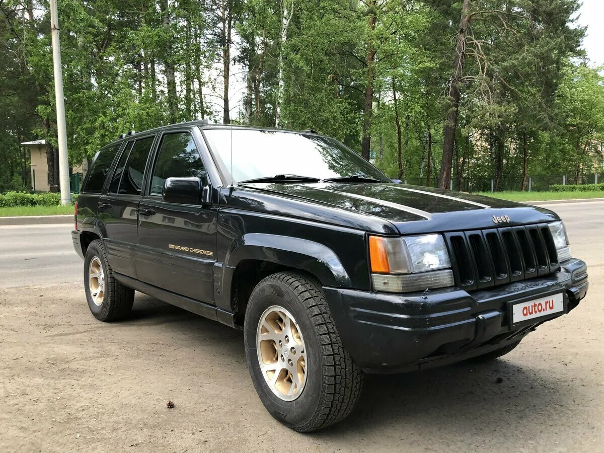 Куплю гранд чероки б у. Jeep Grand Cherokee 1995. Джип Гранд Чероки 1995. Jeep Grand Cherokee ZJ 5.2. Jeep Grand Cherokee ZJ 1995.