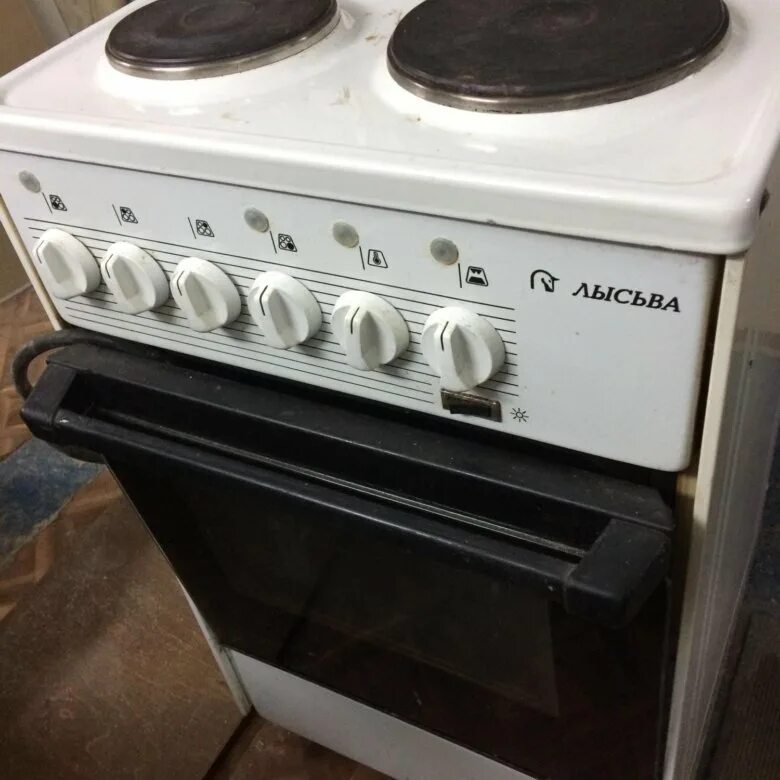 Электроплита лысьва 700mdl. Лысьва 15 плита. Замена духовки лысьва. Электроплита лысьва фото. Электрическая плита beko ce 68100.