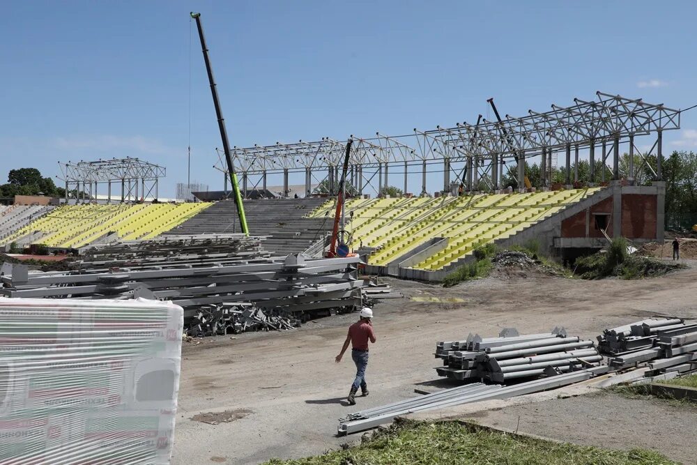 Новости стадиона во владикавказе. Новости стадиона во владикавказе. Стройплощадка. Новости стадиона во владикавказе. Стадион алания владикавказ реконструкция.