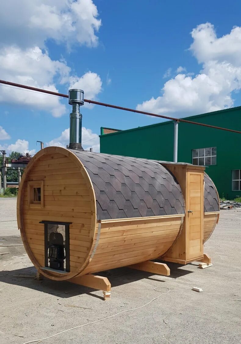 выставка бань бочек в москве. баня-бочка под ключ. кедровый рай ханты-мансийск баня. баня бочка квадро 6 метров. баня бочка серая.