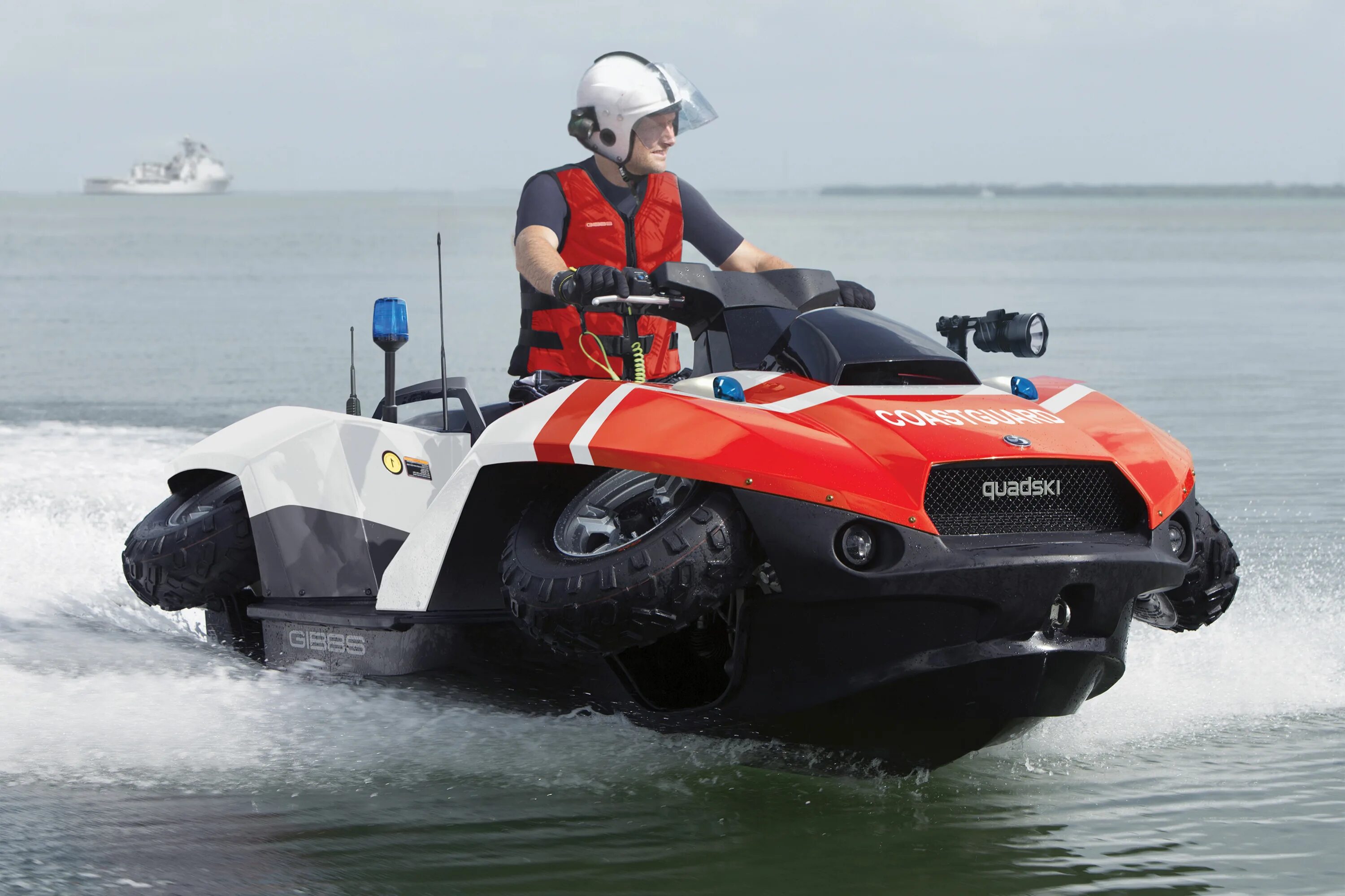 Квадроцикл Gibbs Quadski. Амфибия "Quadski". Квадроцикл амфибия Quadski XL. Вездеход Gibbs амфибия. Передвижения по суше