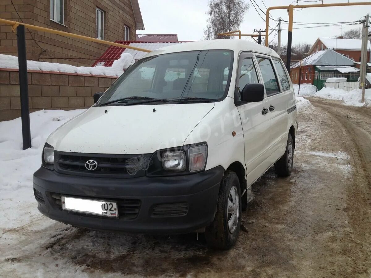 Таун айс 2001. Toyota Town Ace 2001 год. Тойота Таун айс 2001 года. Toyota Town Ace 2001 8 мест. Аукцион Toyota Town Ace IV.