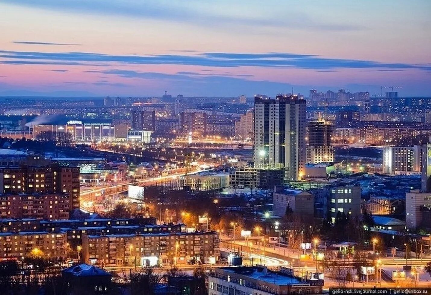 Челяб работа. Города урала челябинск. столица южного урала. челябинск центр города ночной. челябинская область столица челябинск.