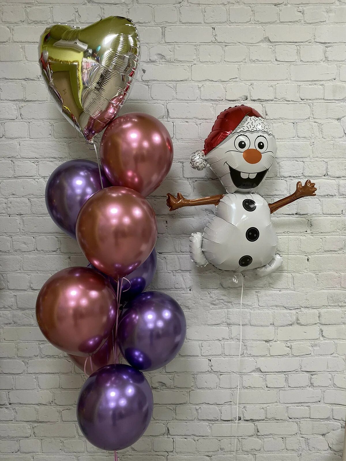 Снеговик шаров. Снеговик из шаров. Снеговик с шариками. Шар фольга Снеговик. Фигура из шаров «Снеговик».
