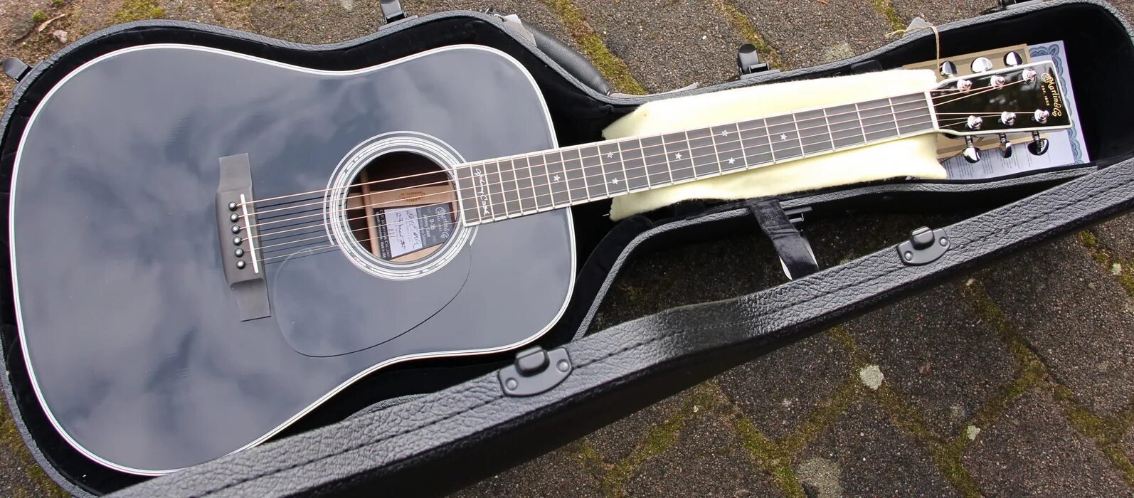 Гитара cash. D-35 johnny cash. martin dx johnny cash d35. martin dx johnny cash guitar.