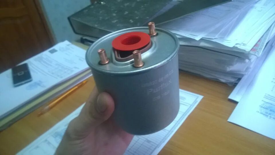 Фильтр топливный 3008. 9801366680 фильтр топливный применяемость 2. 9801366680 peugeot-citroen фильтр топливный. Топливный фильтр пежо 408 дизель. 6 бензин артикул.