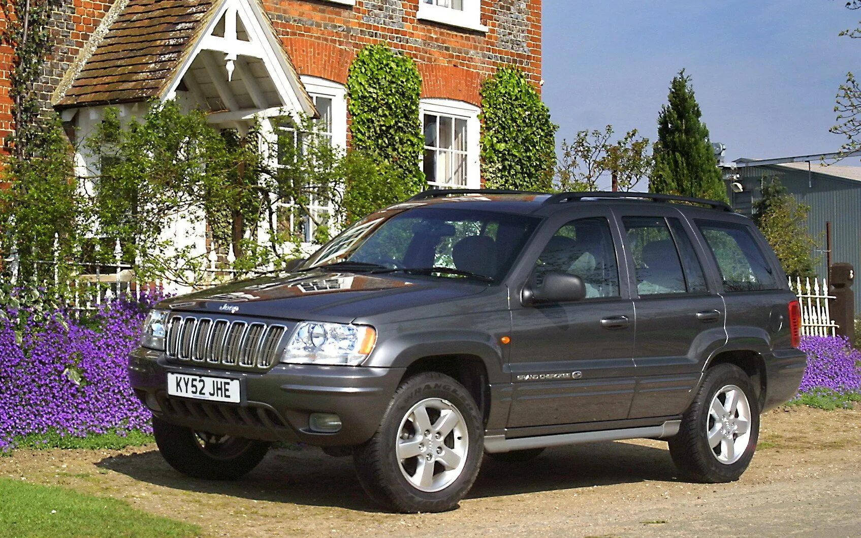 Гранд чероки 2000 года. Jeep Grand Cherokee 2001. Джип Гранд Чероки 2000. Джип Гранд Чероки 2004. Джип Гранд Чероки 2001 года.